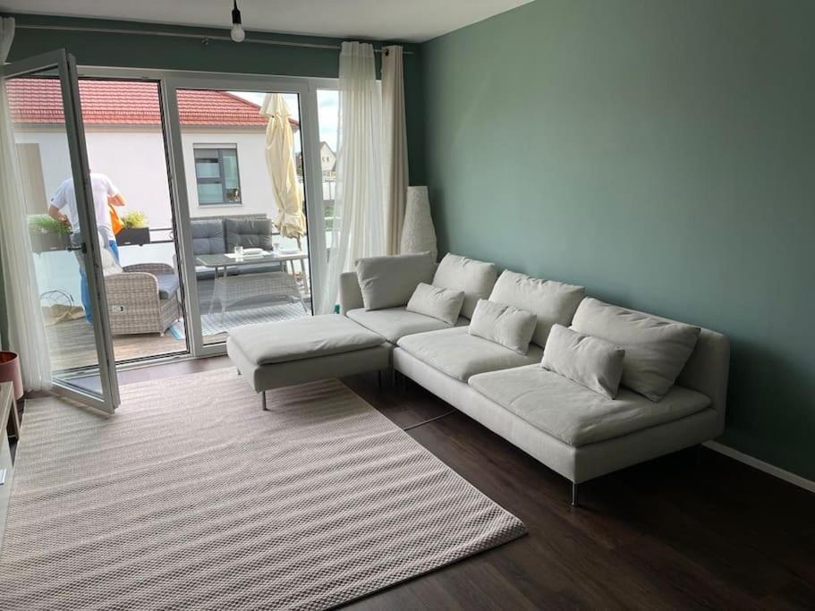 Appartement Feucht -Bhf 5 Min - Naehe Messe Eksteriør billede