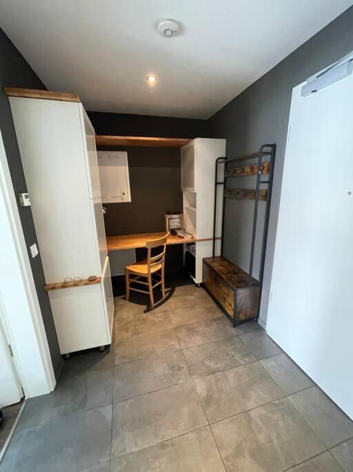 Appartement Feucht -Bhf 5 Min - Naehe Messe Eksteriør billede
